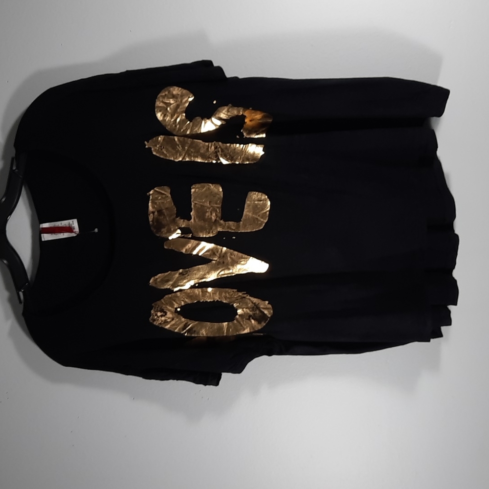 NWT Talent Black with gold LOVE IS SZ 2XL